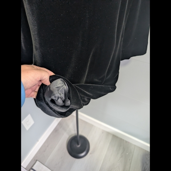 Talbots Elegant Black Velvet Dress - Picture 3 of 11